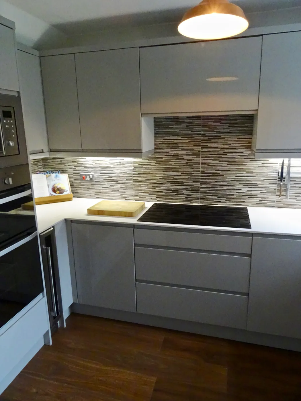 Gloss Grey Kitchen with Integrated Wine Cooler — project photo
