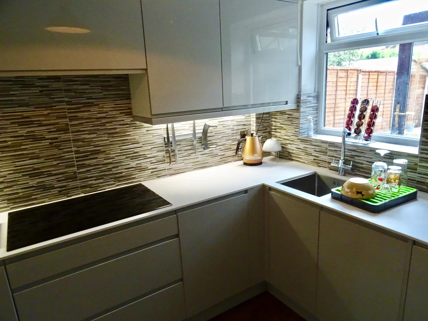 Gloss Grey Kitchen with Integrated Wine Cooler — project photo
