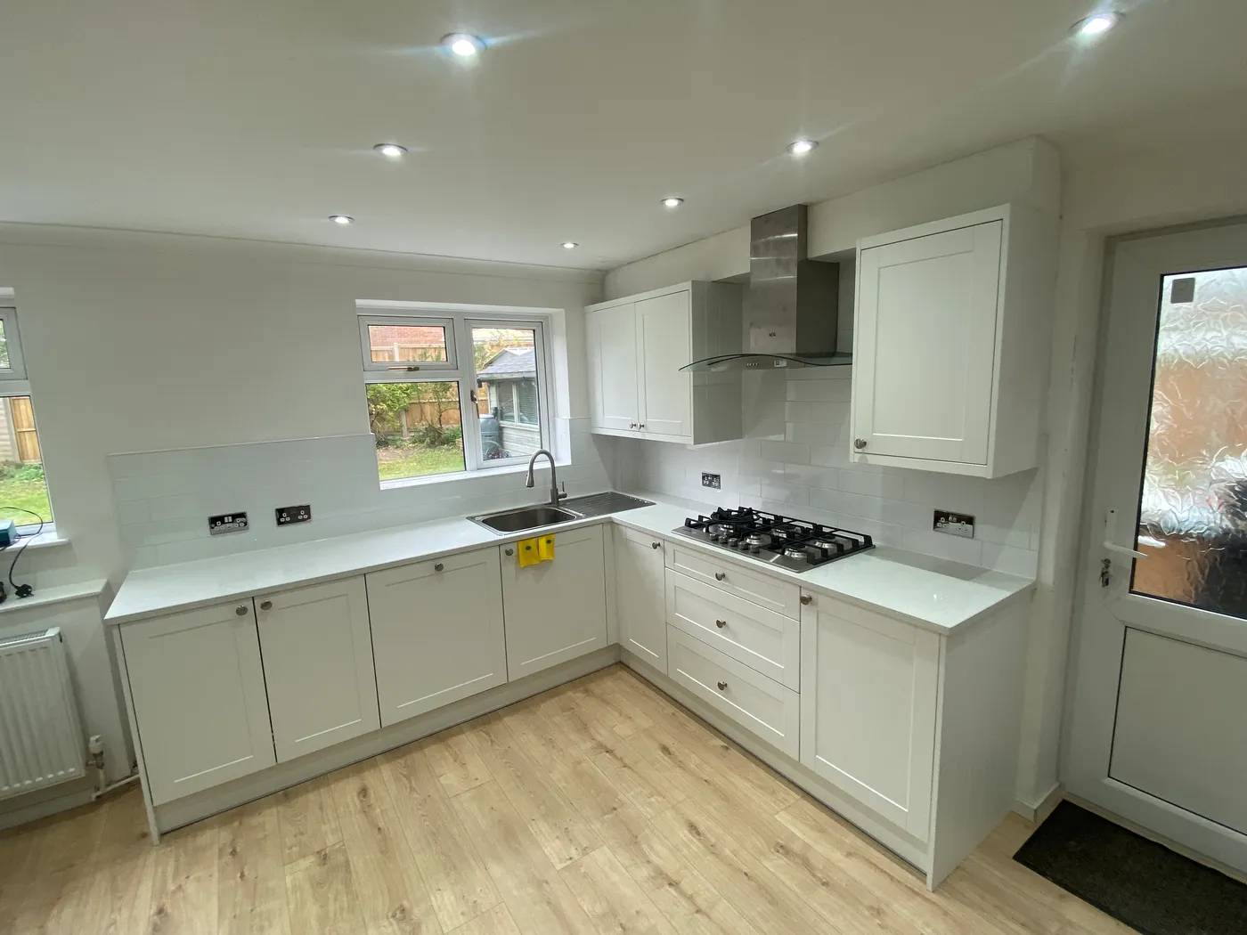 Bright White Shaker Kitchen — project photo