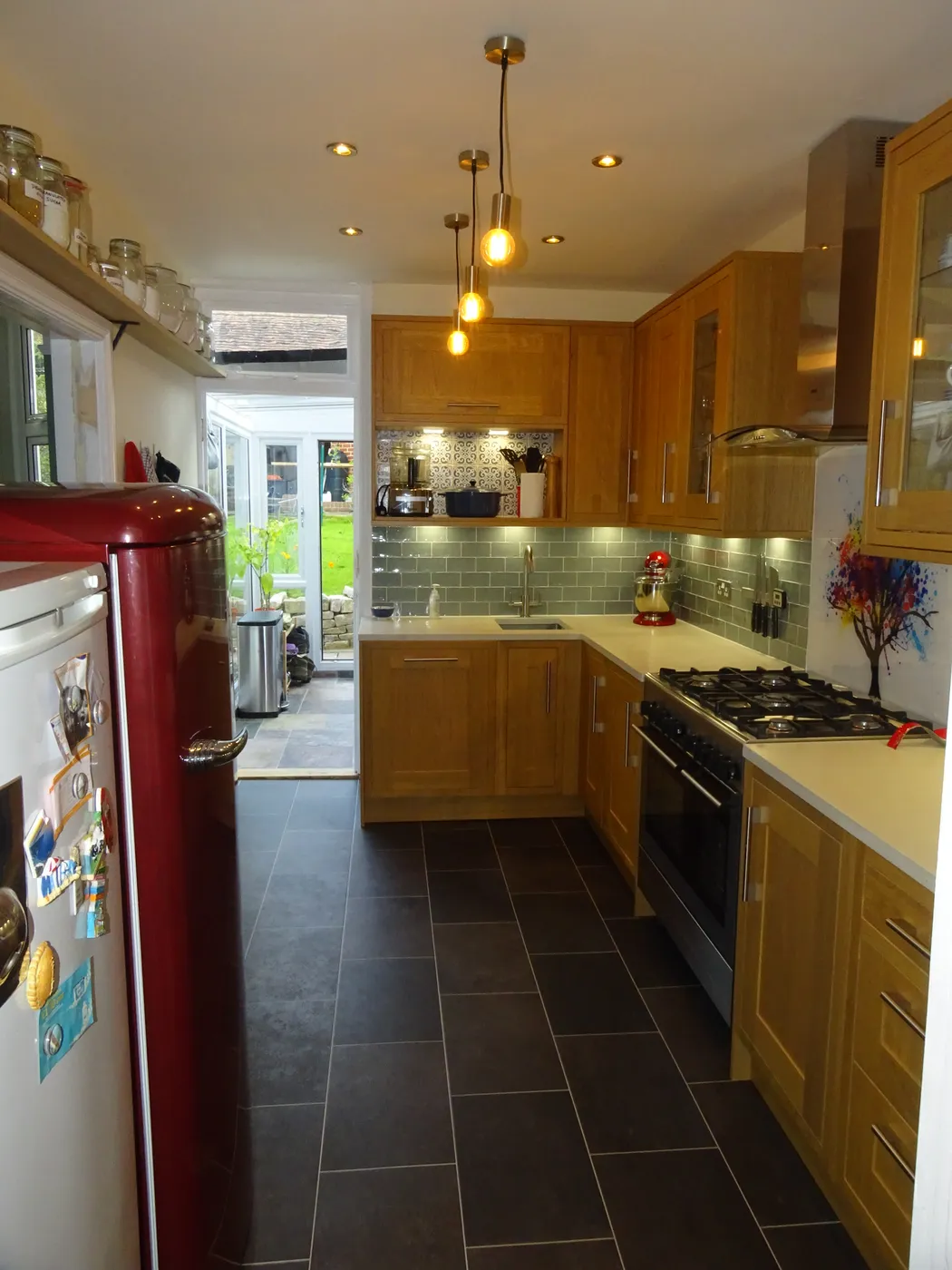Light Oak Shaker Kitchen — project photo