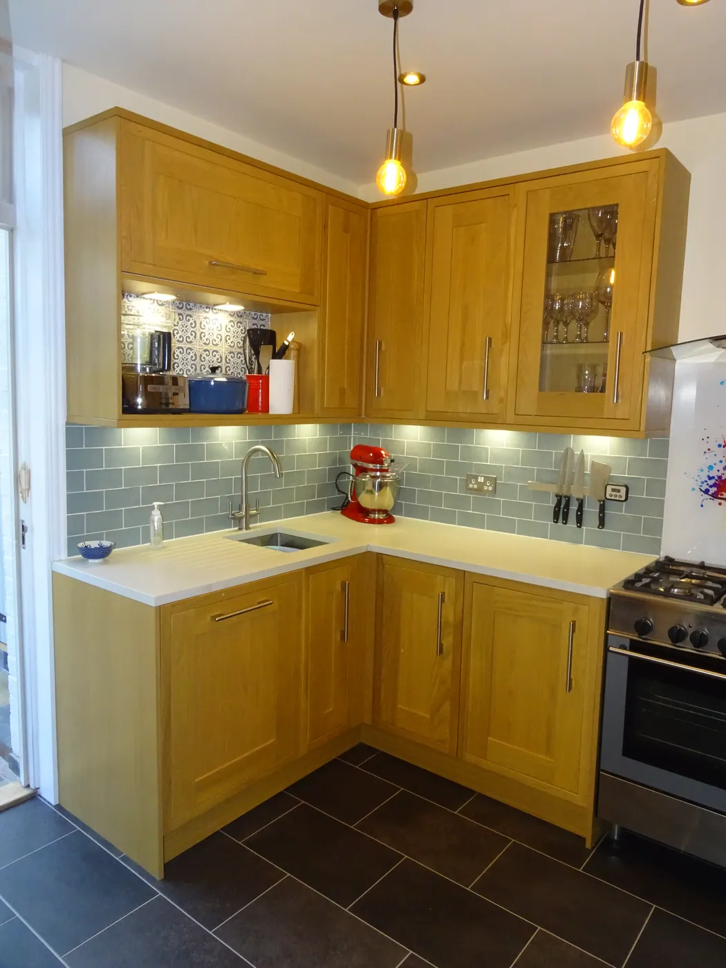 Light Oak Shaker Kitchen — project photo