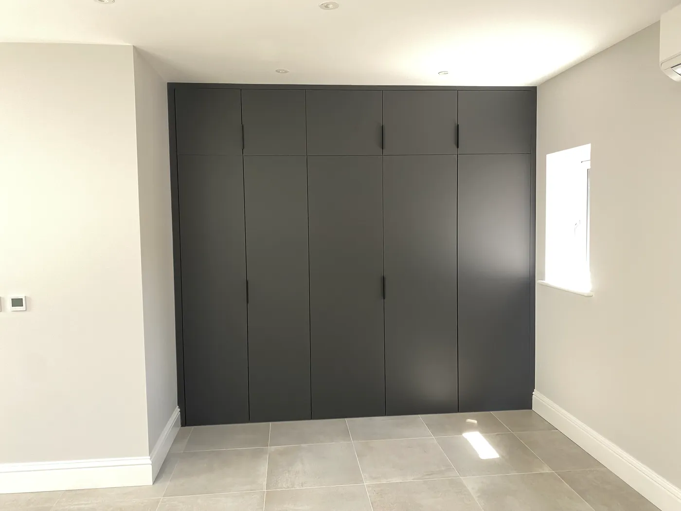 Matte Charcoal Floor-to-Ceiling Wardrobe
