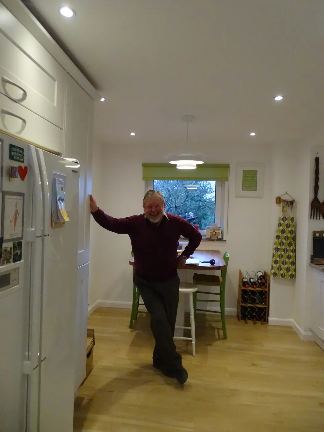 Cream Shaker Kitchen with Granite Worktops — project photo