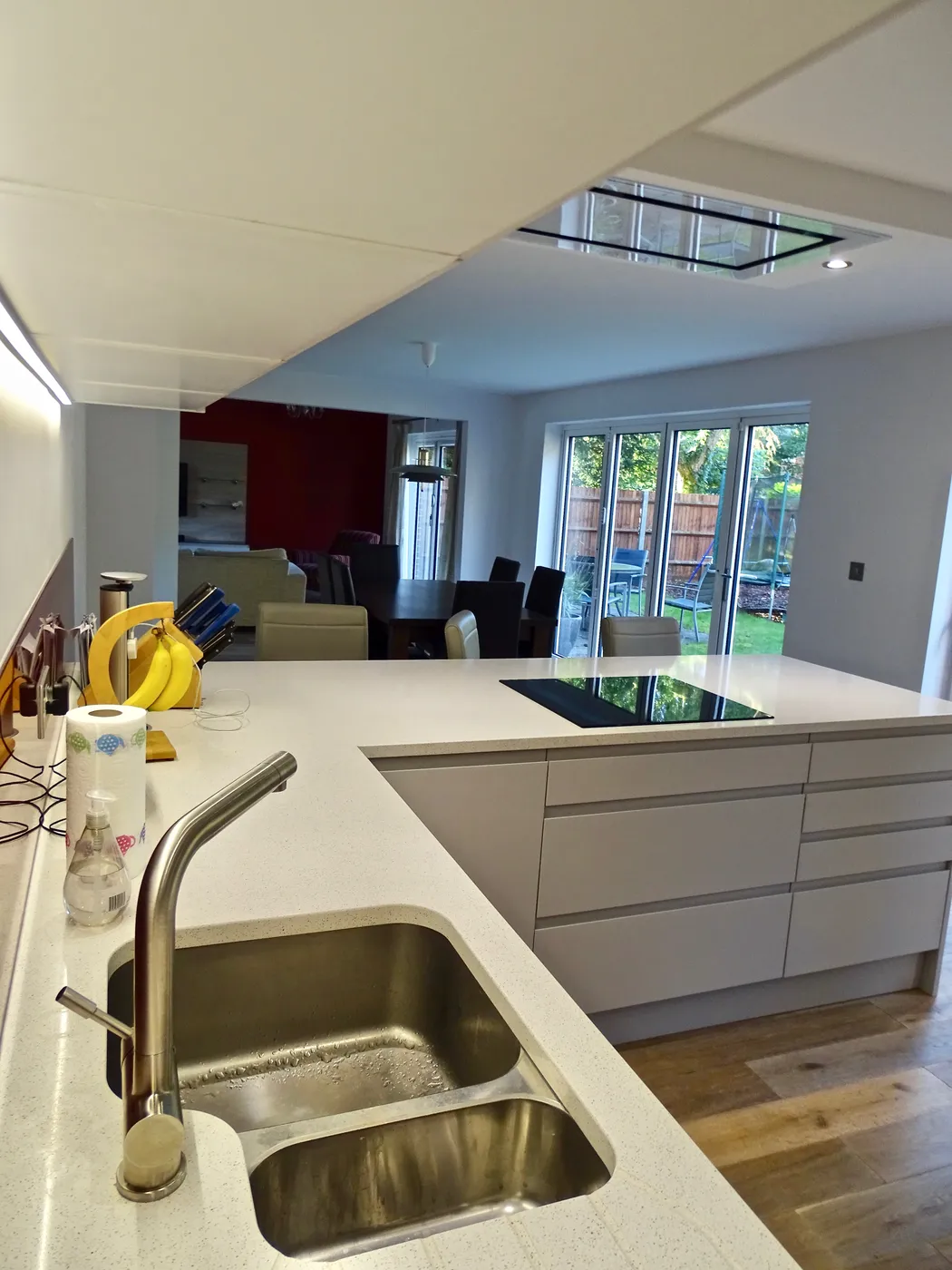 Contemporary Grey Kitchen with Breakfast Bar — project photo
