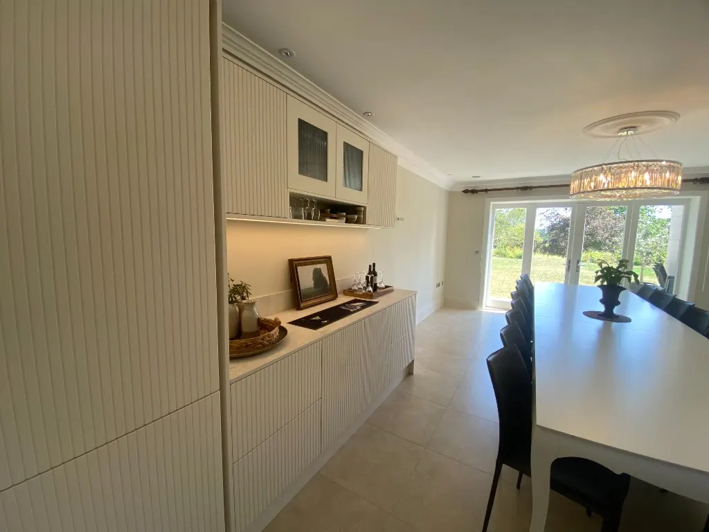 Cream Fluted Dining-Room Bar — side